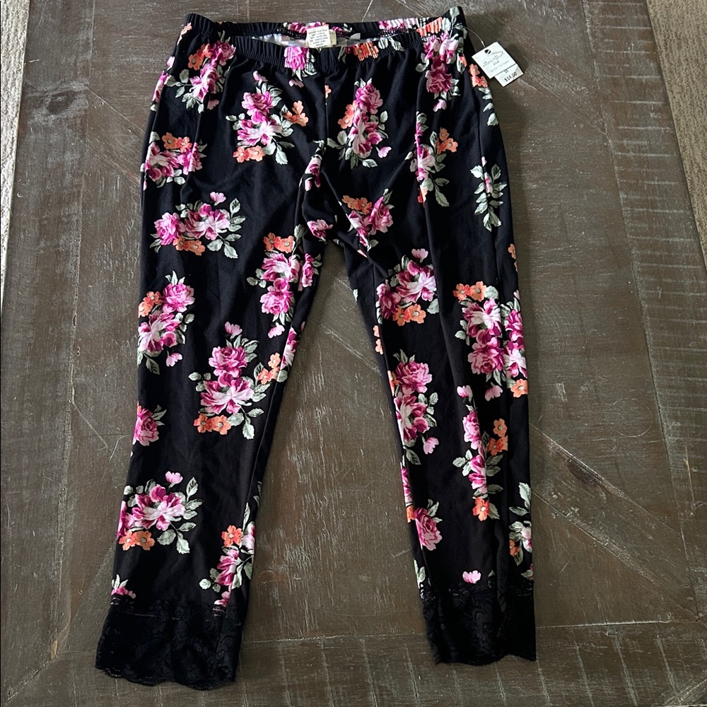Ultra Flirt Kids Pajama Bottoms - Black with Pink Floral